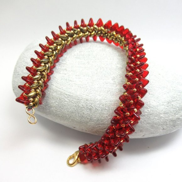 Red and gold handwoven bracelet - Picture 10 of 11